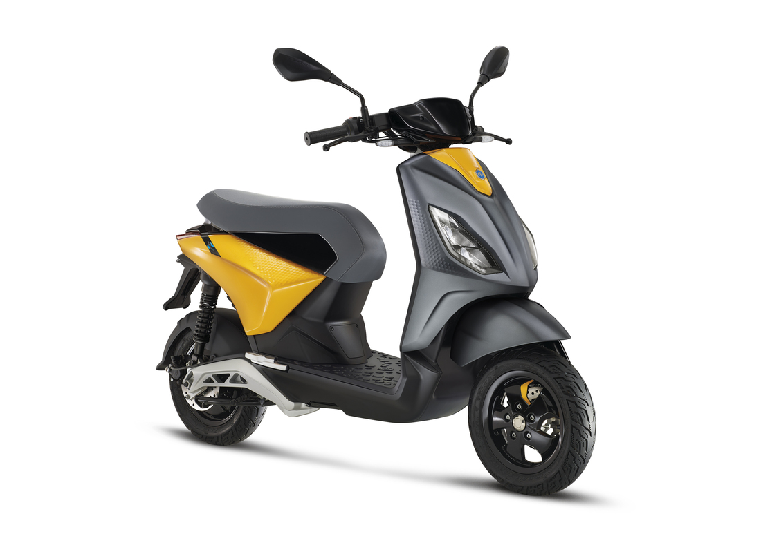Tablier Scooter Electrique Silence 01